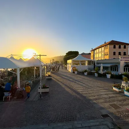 Free Box Auto - Spiagge 5min - Ac - Smart Tv Appartement